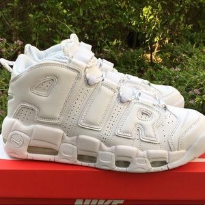 Triple white uptempo SIZE 10